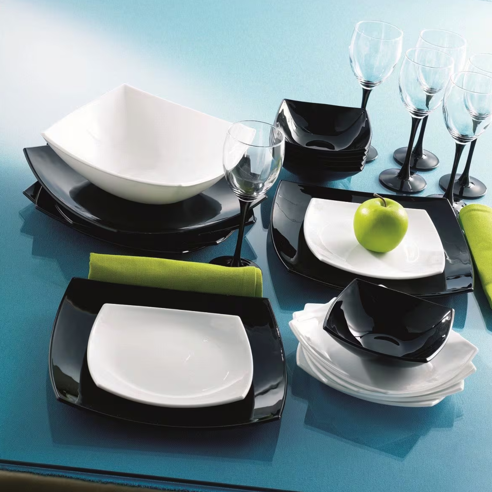Luminarc Black Carine 5.5" Square Bowl