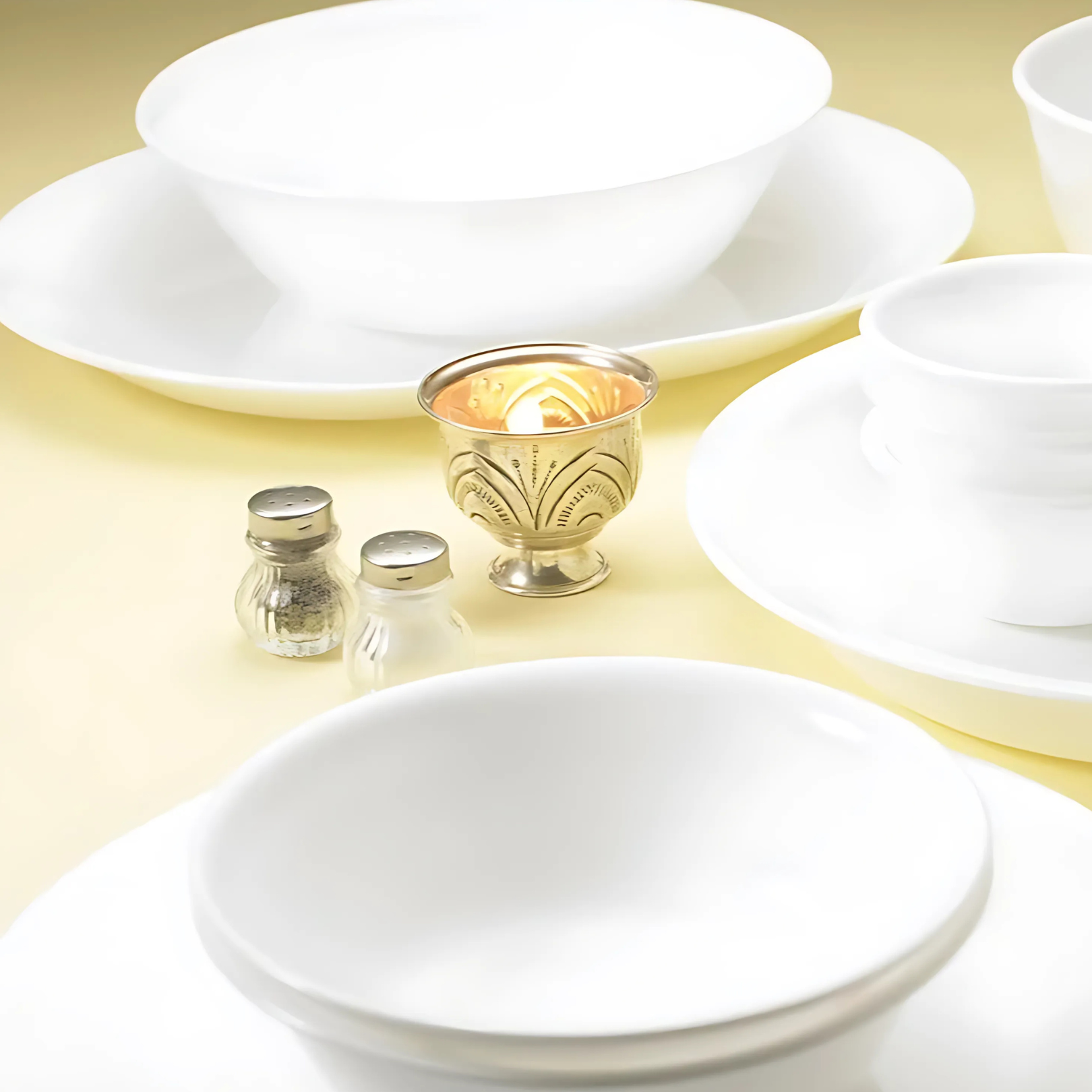 Corelle Winter Frost White 2 Quart Serving Bowl